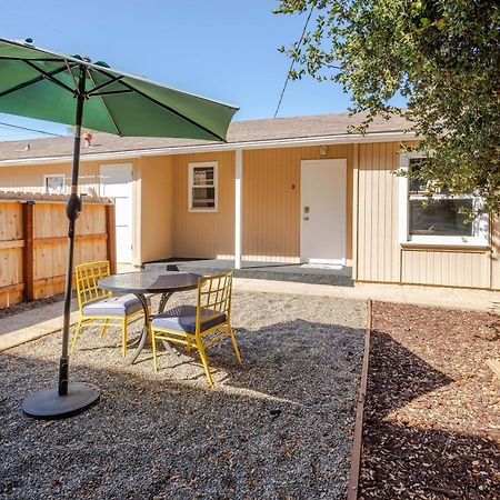 Solvang Bungalow B Exterior photo